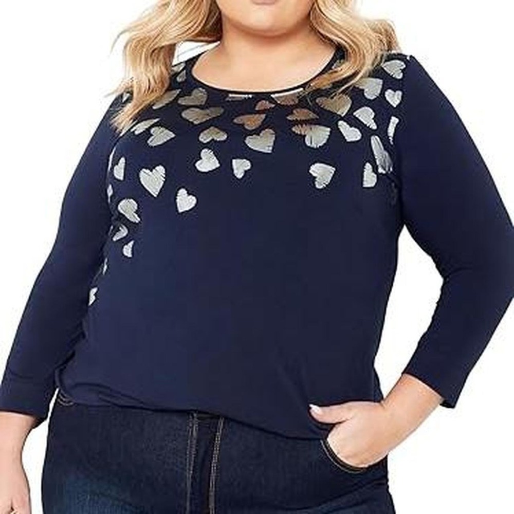 Avenue Navy blue heart print top with 3/4 sleeves size‎ 22/24